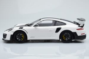 Porsche 911 GT2 RS 991.2 Weissach Package Wit Zwarte Magnesium Velgen Minichamps 1:18 153068309 Metaal — afbeelding 3 van 6