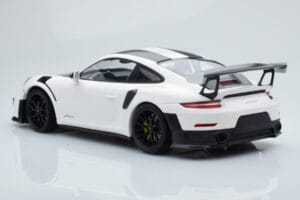 Porsche 911 GT2 RS 991.2 Weissach Package Wit Zwarte Magnesium Velgen Minichamps 1:18 153068309 Metaal — afbeelding 5 van 6