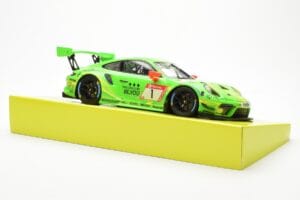 Porsche 911 991.2 GT3 R #1 Manthey Racing 24 Hours Nurburgring 2019 Minichamps 1:18 MG-M-911-19-1801 Metaal — afbeelding 4 van 6