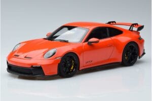Porsche 911 992 GT3 Oranje Norev 1:18 187300 Metaal