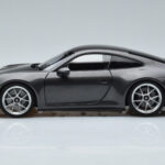 Porsche 911 992 GT3 Touring Package Grijs Norev 1:18 - image 4 of 7