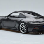 Porsche 911 992 GT3 Touring Package Grijs Norev 1:18 - image 6 of 7