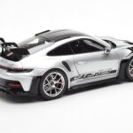 Porsche 911 992 GT3 Weissach Pack GT Zilver Metallic Norev 1:18 - image 3 of 8