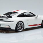 Porsche 911 992 GT3 Wit Norev 1:18 - image 3 of 7