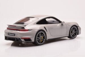 Porsche 911 992 Turbo S Crayon Grijs GT Spirit 1:18 GT431 Hars — afbeelding 2 van 6