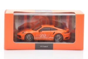 Porsche 911 992 Turbo S Gulf Oranje Minichamps 1:43 WAP0209060N002 Metaal — afbeelding 4 van 4