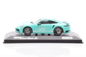 Porsche 911 992 Turbo S Mint Groen Minichamps 1:43 WAP0209070N003