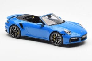 Porsche 911 992 Turbo S Shark Blauw GT Spirit 1:18 GT441 Hars — afbeelding 4 van 6