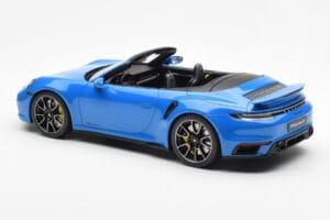 Porsche 911 992 Turbo S Shark Blauw GT Spirit 1:18 GT441 Hars — afbeelding 5 van 6