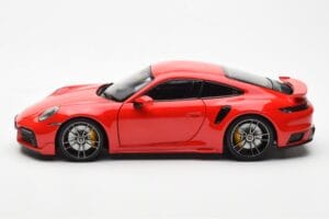 Porsche 911 992 Turbo S Sport Design Rood Minichamps 1:18 113069078 Metaal — afbeelding 4 van 8