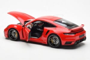 Porsche 911 992 Turbo S Sport Design Rood Minichamps 1:18 113069078 Metaal — afbeelding 5 van 8