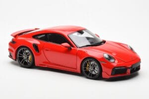 Porsche 911 992 Turbo S Sport Design Rood Minichamps 1:18 113069078 Metaal — afbeelding 6 van 8