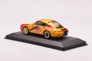 Porsche 911 993 Cup #1 IAA Presentation Porsche Supercup 1993 Minichamps 1:43 430946300 Metaal — afbeelding 3 van 4