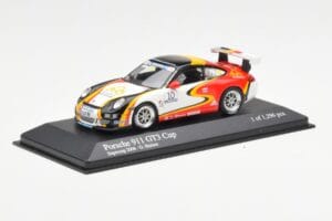 Porsche 911 996 GT3 Cup #10 G. Horion Porsche Supercup 2006 Minichamps 1:43 400066410 Metaal — afbeelding 2 van 4