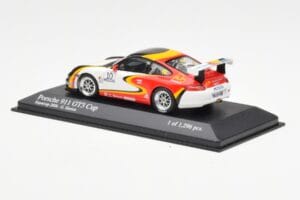 Porsche 911 996 GT3 Cup #10 G. Horion Porsche Supercup 2006 Minichamps 1:43 400066410 Metaal — afbeelding 3 van 4