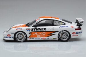 Porsche 911 996 GT3 R #1 C. Kwan Carrera Cup Asia 2004 AUTOart 1:18 80487 Metaal — afbeelding 4 van 7