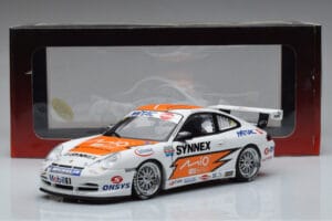 Porsche 911 996 GT3 R #1 C. Kwan Carrera Cup Asia 2004 AUTOart 1:18 80487 Metaal — afbeelding 7 van 7