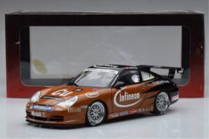 Porsche 911 996 GT3 R #2 S. Miau Carrera Cup Asia 2004 AUTOart 1:18 80488 Metaal — afbeelding 7 van 7