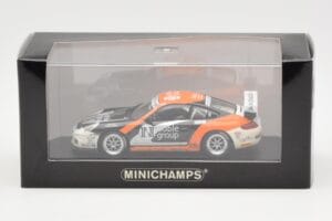 Porsche 911 997 GT3 Cup Noble Group #9 R. Meins Carrera Cup Asia Macau 2007 Minichamps 1:43 400076419 Metaal — afbeelding 4 van 4