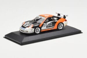 Porsche 911 997 GT3 Cup Noble Group #6 D. Watts Carrera Cup GB 2009 Minichamps 1:43 400076409 Metaal — afbeelding 2 van 4