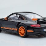 Porsche 911 997 GT3 RS Zwart AUTOart 1:18 - image 7 of 8