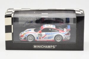 Porsche 911 997 GT3 RSR Matmut #76 P. Narac / R. Lietz / P. Long 24 Hours of Le Mans 2007 Minichamps 1:43 400076776 Metaal — afbeelding 4 van 4
