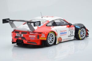 Porsche 911 GT3 R Frikadelli Racing Team #31 M. Arnold / I. Fernandez Winners VLN Round 3 2018 Minichamps 1:18 153186991 Meta — afbeelding 2 van 6