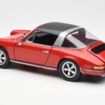 Porsche 911 Targa S Rood Schuco 1:18 450036200 - image 8 of 9