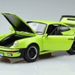 Porsche 911 930 Turbo 3.0 Lichtgroen Norev 1:18 187666 Metaal - image 2 of 7