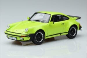 Porsche 911 930 Turbo 3.0 Lichtgroen Norev 1:18 187666 Metaal