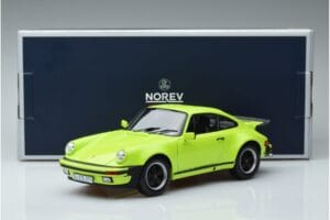 Porsche 911 930 Turbo 3.0 Lichtgroen Norev 1:18 187666 Metaal — afbeelding 7 van 7