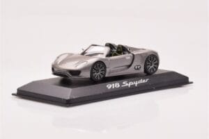 Porsche 918 Spyder Grijs Metallic Minichamps 1:43 WAP0201910B Metaal — afbeelding 2 van 4