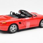 Porsche Boxster 986 Rood UT Models 1:18 - image 2 of 6