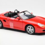 Porsche Boxster 986 Rood UT Models 1:18 - image 4 of 6