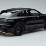 Porsche Cayenne E3 S Coupe Minichamps 1:18 187673 Metaal - image 2 of 6