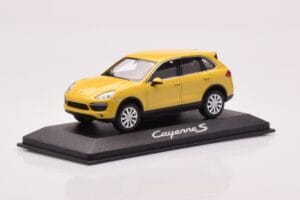 Porsche Cayenne 92A Zandgeel Minichamps 1:43 WAP0200060B Metaal — afbeelding 2 van 4