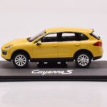 Porsche Cayenne 92A Zandgeel Minichamps 1:43