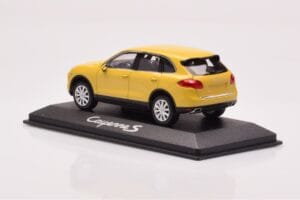 Porsche Cayenne 92A Zandgeel Minichamps 1:43 WAP0200060B Metaal — afbeelding 3 van 4
