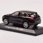 Porsche Cayenne 92A Turbo Zwart Minichamps 1:43 - image 3 of 4