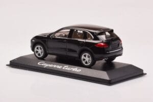 Porsche Cayenne 92A Turbo Zwart Minichamps 1:43 WAP0200050B Metaal — afbeelding 3 van 4