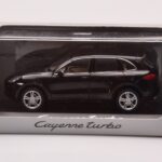 Porsche Cayenne 92A Turbo Zwart Minichamps 1:43 - image 4 of 4