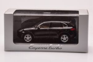 Porsche Cayenne 92A Turbo Zwart Minichamps 1:43 WAP0200050B Metaal — afbeelding 4 van 4