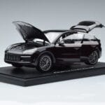 Porsche Cayenne Turbo Coupe Mahonie Norev 1:18 WAP0213190K Metaal - image 2 of 8