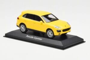 Porsche Cayenne 92A Geel MaxiChamps 1:43 940063201 Metaal — afbeelding 3 van 4