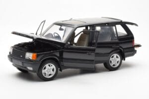 Range Rover P38 4.6 HSE Zwart Metallic AUTOart 1:18 70017 Metaal — afbeelding 9 van 9