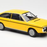 Renault 15 TL Geel Zwart Norev 1:18 185351 - image 4 of 6