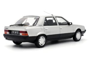 Renault 25 Phase 1 V6 Injection Zilver Otto 1:18 OT1070 Hars — afbeelding 2 van 5
