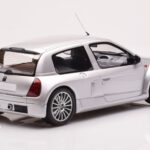 Renault Clio V6 Phase 1 Zilver Otto 1:18 - image 2 of 6