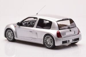 Renault Clio V6 Phase 1 Zilver Otto 1:18 OT1034 Hars — afbeelding 5 van 6