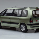 Renault Espace 3 Groen Otto 1:18 - image 5 of 6